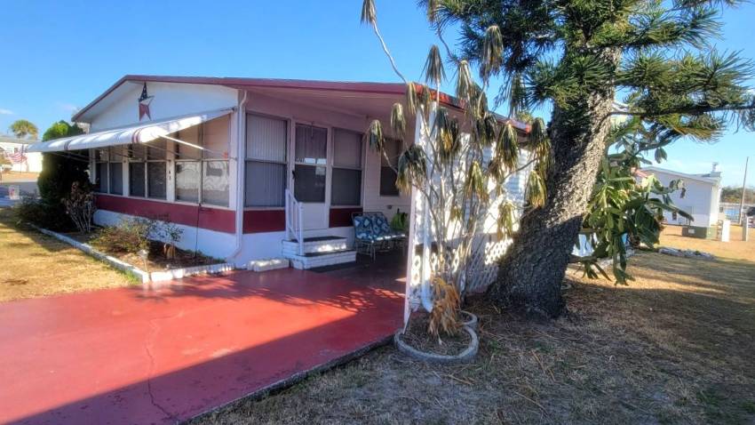 168 Juniper Drive West a Dundee, FL Mobile or Manufactured Home for Sale